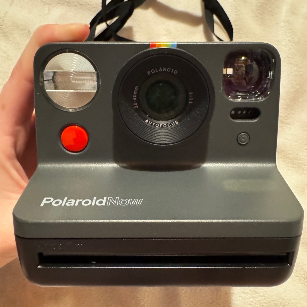 Polaroid Now Black Instant Camera NWOT - Picture 3 of 11